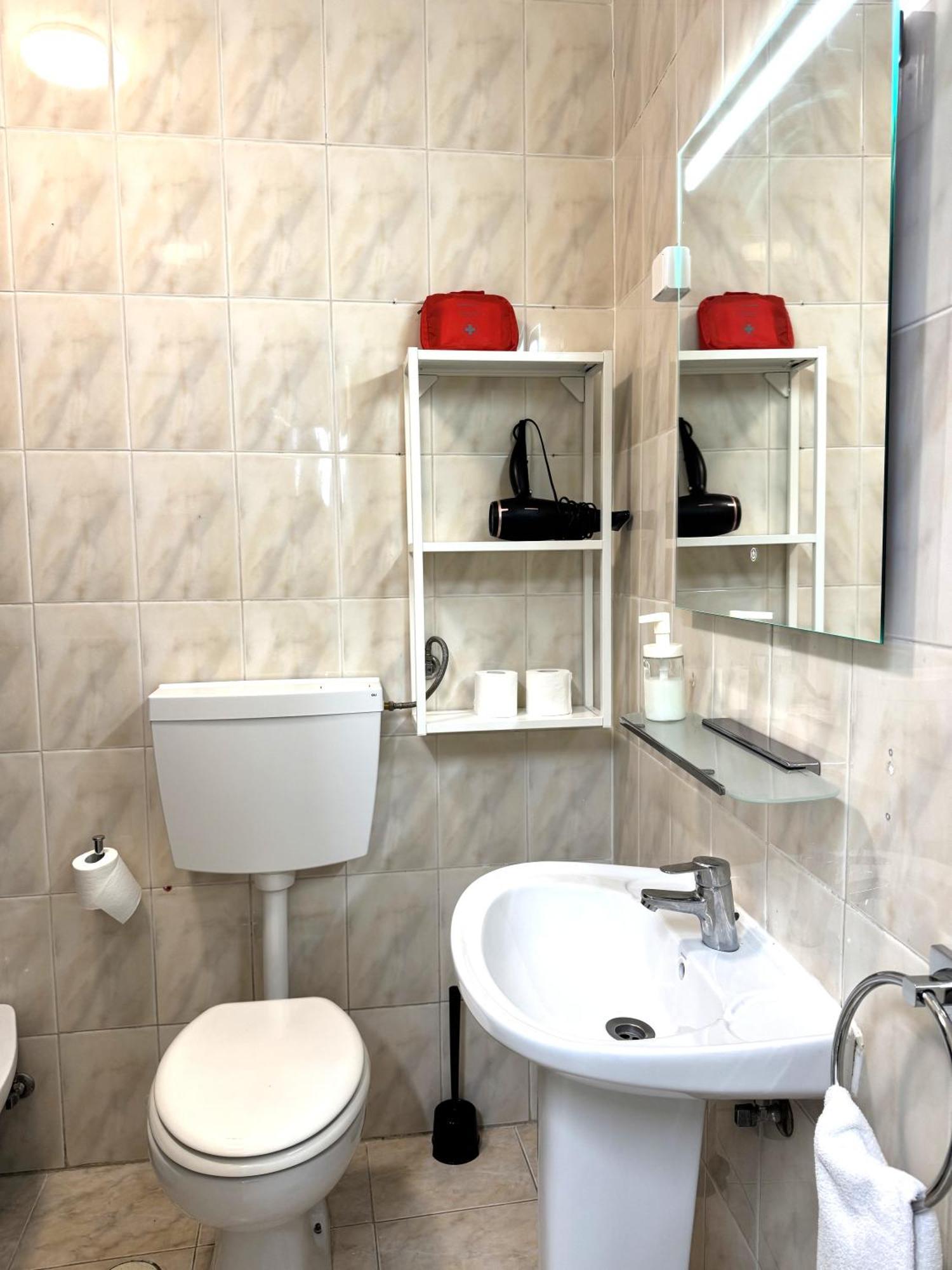 Casa De Baixo Apartment ลิสบอน ภายนอก รูปภาพ
